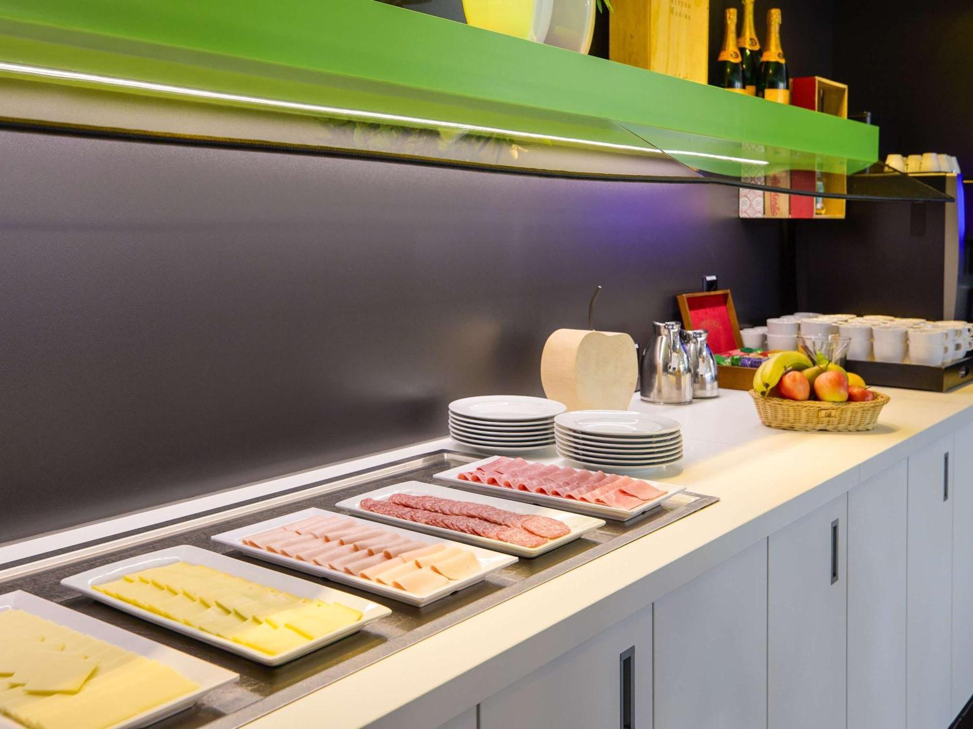 Ibis Styles Luzern Hotel Exterior foto
